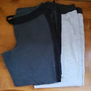 2 pairs Champion sweatpants